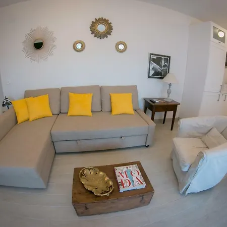 Casa Del Guardes Del Molino De Alarcon *